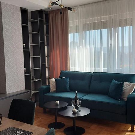 Apartman Green Lux 바냐루카 외부 사진